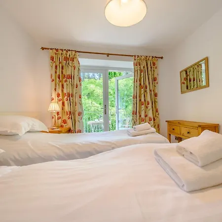 2 Bed In Cunsey 88319 Holiday home *